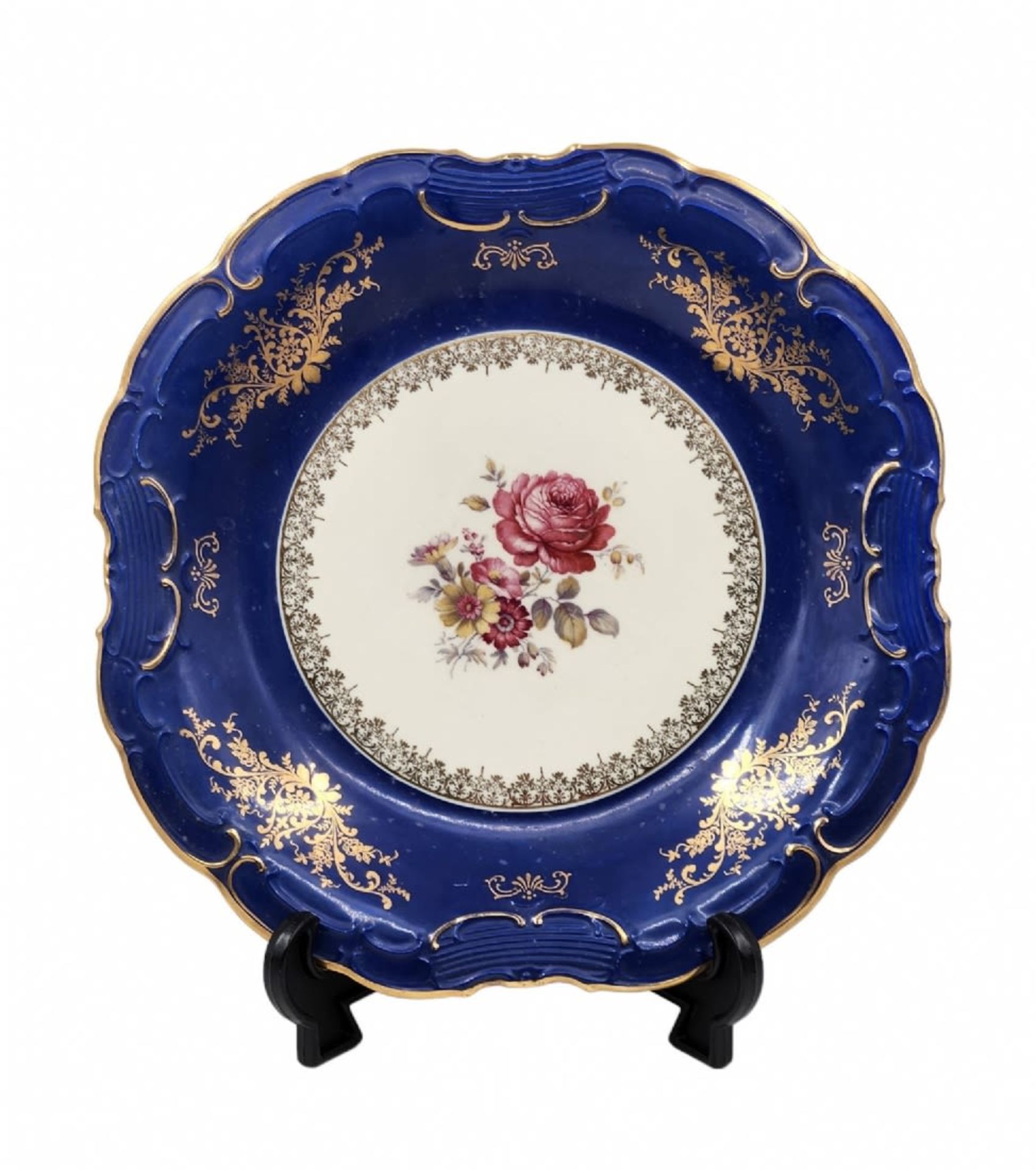 German porcelain plate, made by 'Mayer Wiesau', decorated with a floral and gold print on a cream