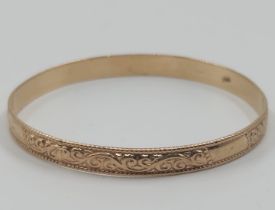 Antique bracelet, made of gold, 14 karat. Signed. Inner width: 4.5 cm. Weight: 6.95 grams.