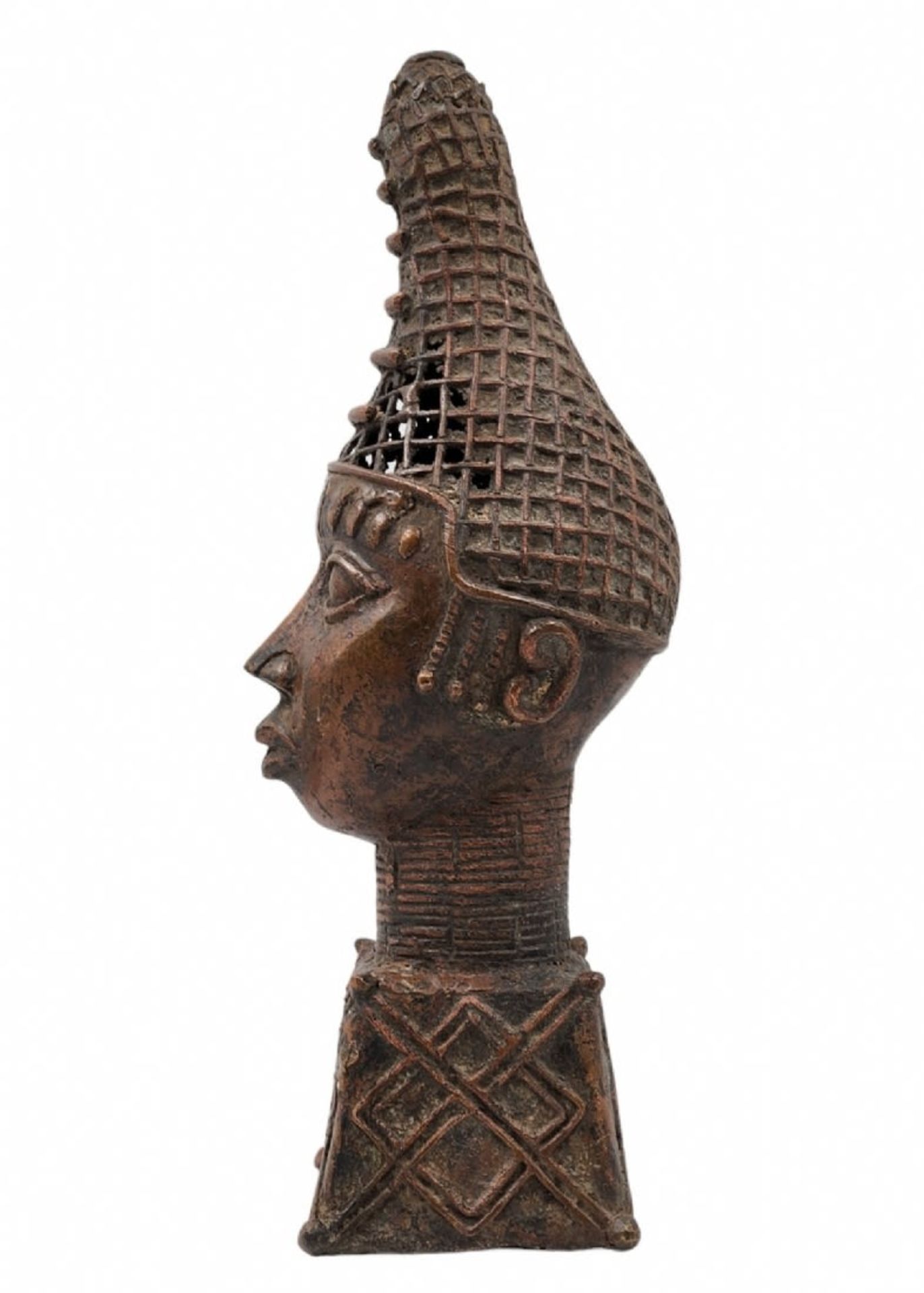 Antique African bronze statue, from the first third of the twentieth century, in the form of a - Image 5 of 6