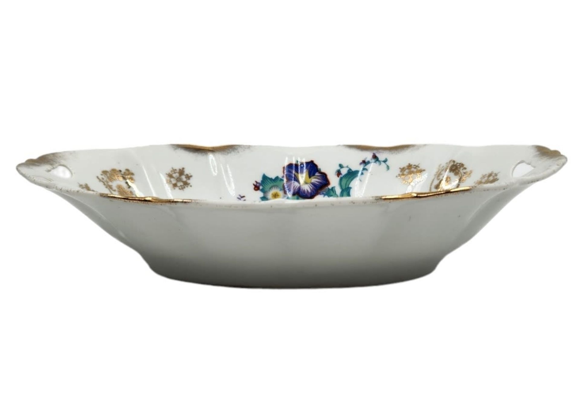 Polish serving bowl, Art Deco style, decorated with floral and gold prints, made in 'Silesia', - Image 2 of 3