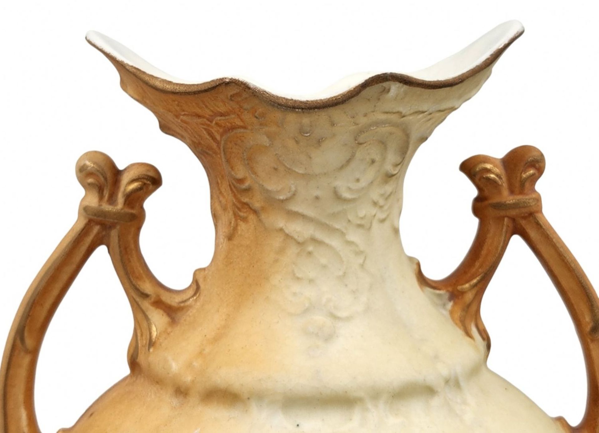 An antique Austrian vase from the last quarter of the 19th century, made of porcelain decorated, - Image 4 of 5