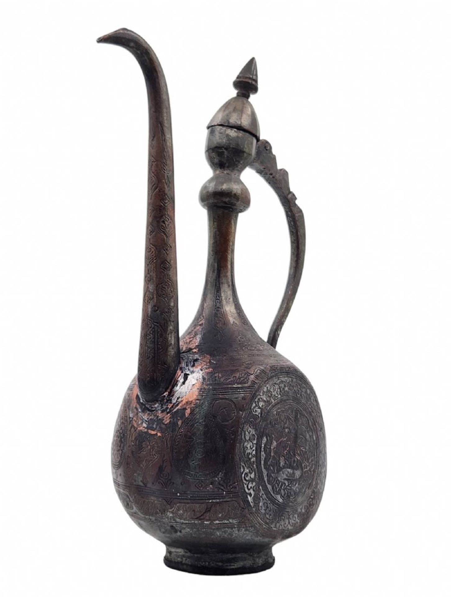 An antique Persian Aftaba, a vessel from the Qajar dynasty (1794-1925), Iran, mid-19th century, - Bild 3 aus 5