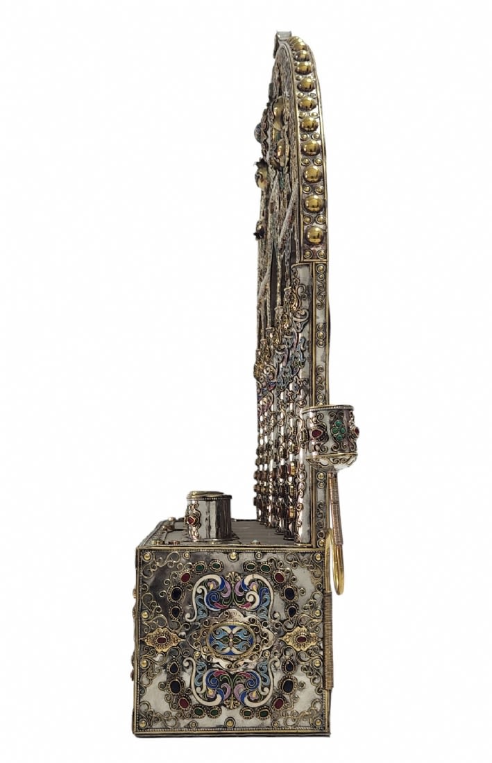 A large decorative Menorah, impressive, in the Turkmen style, made of silver-plated metal and set - Image 5 of 13