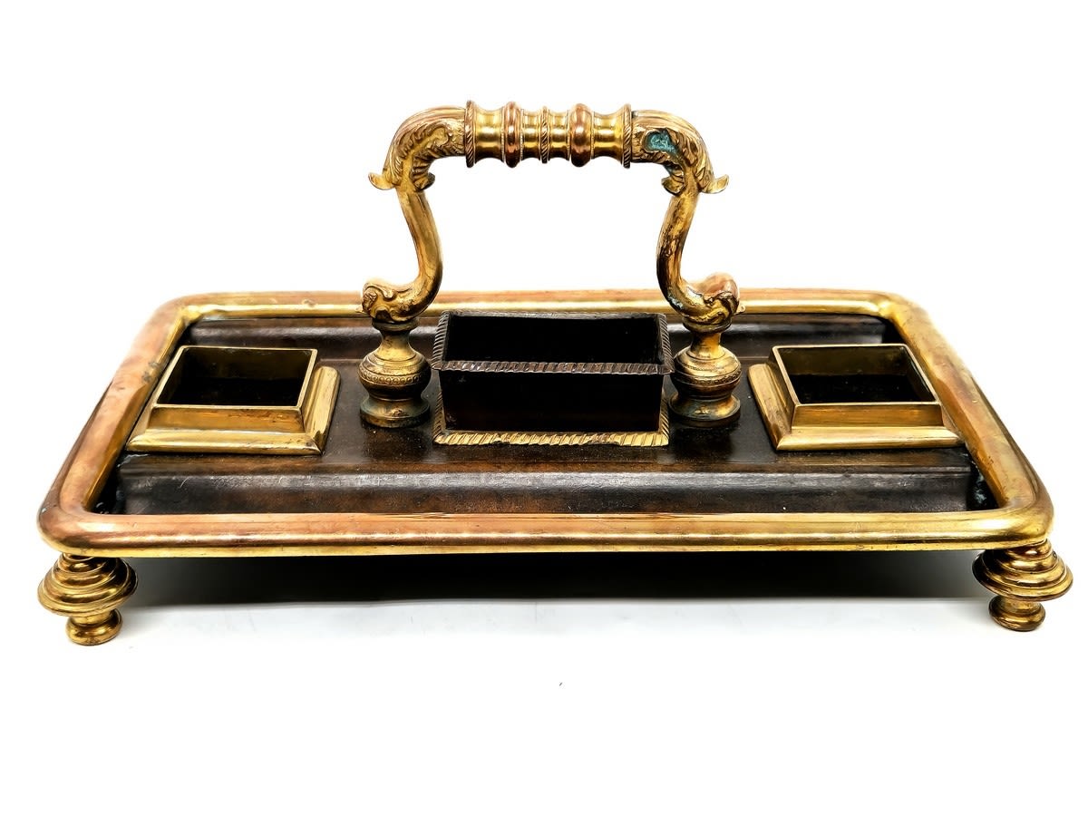 An antique double tabletop inkwell, brass and spelter, the ink wells themselves are made of glass, - Image 3 of 7