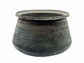 A large and antique Islamic pot from the end of the 19th century, made in Syria, made of copper,