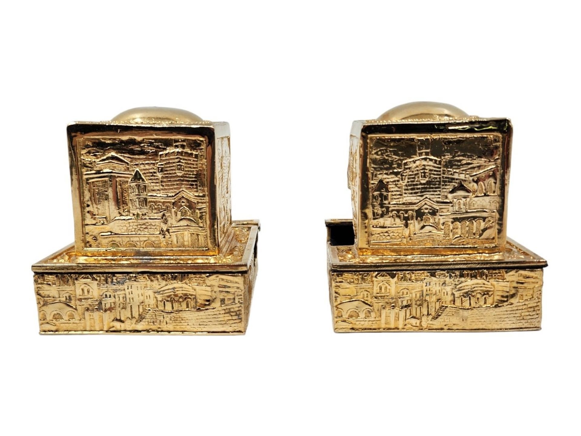 A pair of high-quality and impressive Tefillin housings made of 'sterling' silver plated with - Image 2 of 12