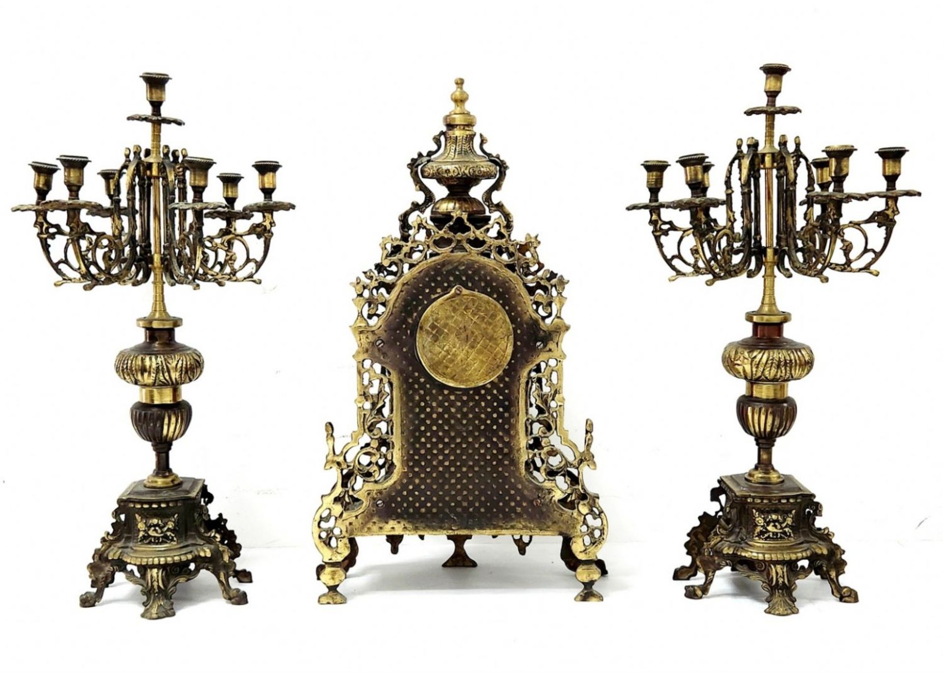 Antique Garniture, made of brass and includes a mantle clock and two candelabras, working - Bild 3 aus 13