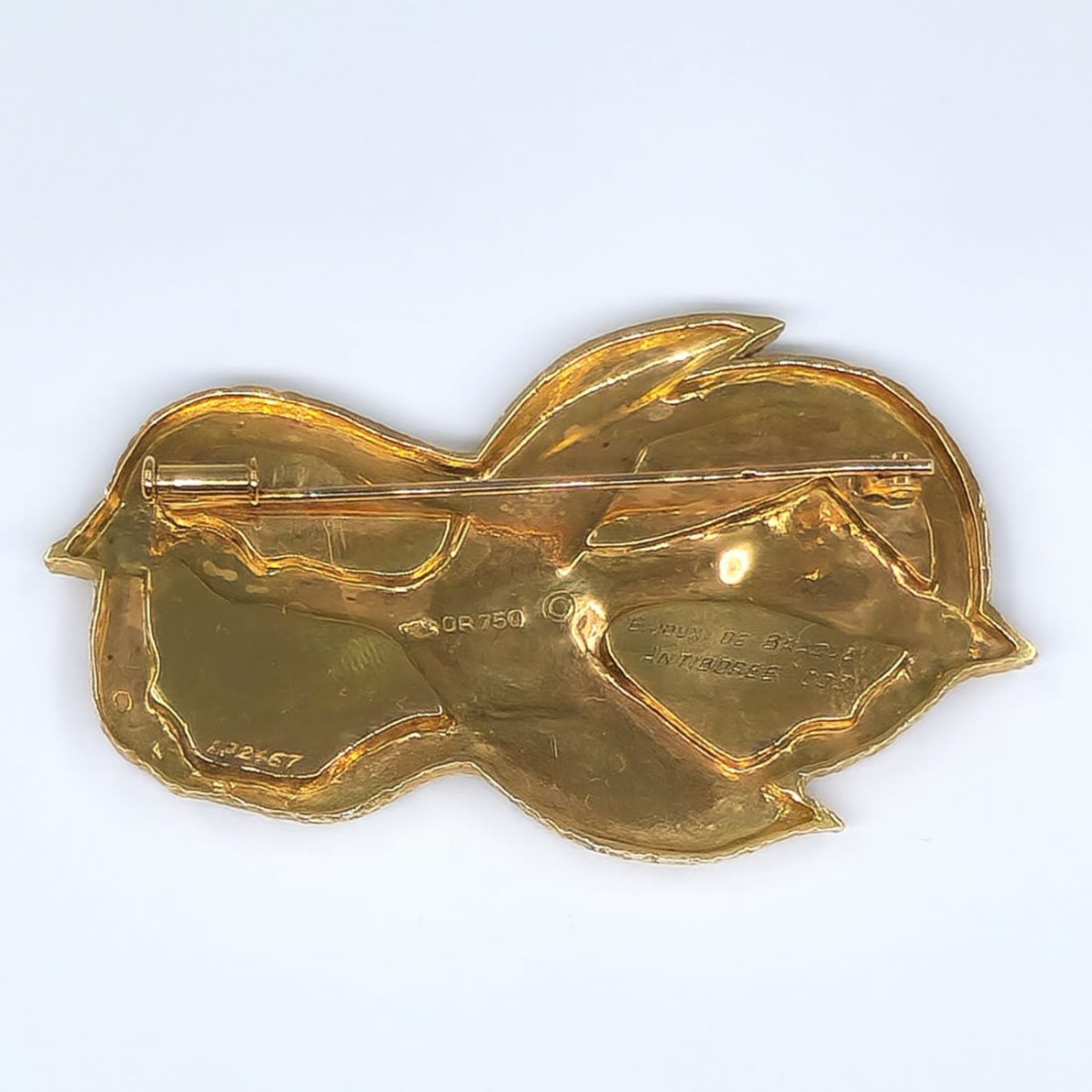 18k gold textured brooch designed by Georges Braque, a rare 18k gold textured brooch from 1963, a - Bild 4 aus 14