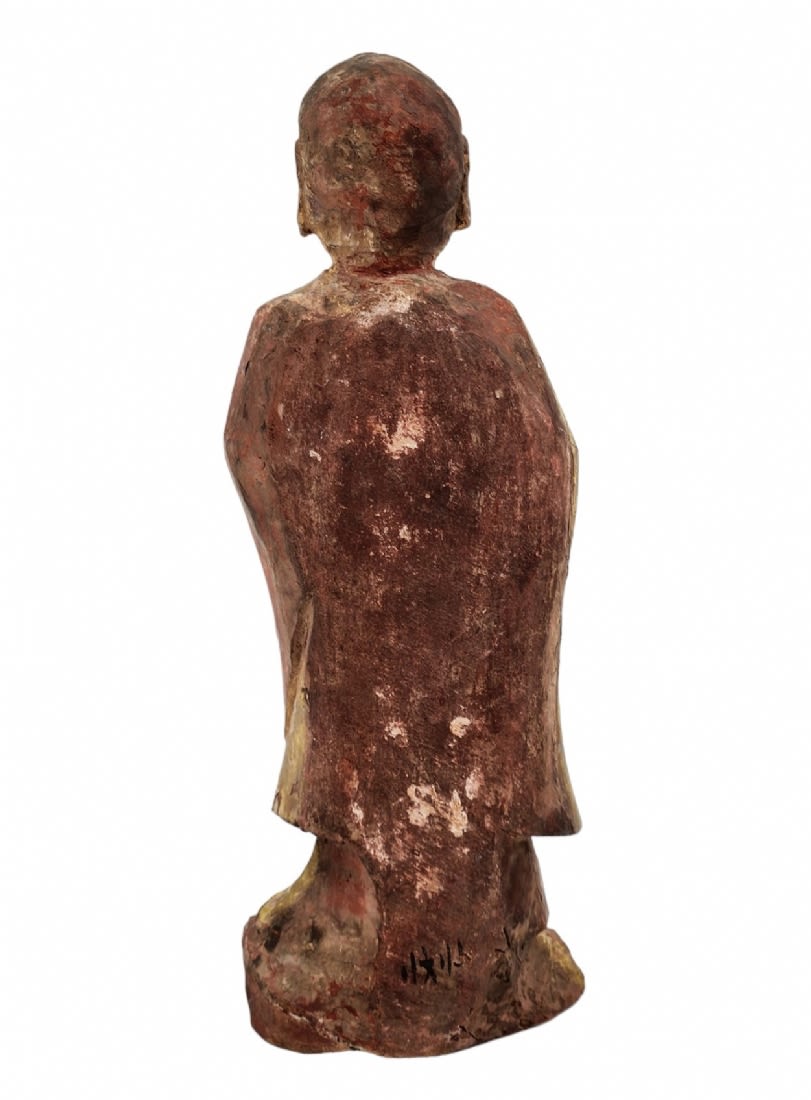 Antique Chinese Buddhist statue, 18th century, made of wood, decorated with polychrome enamel and - Image 3 of 7
