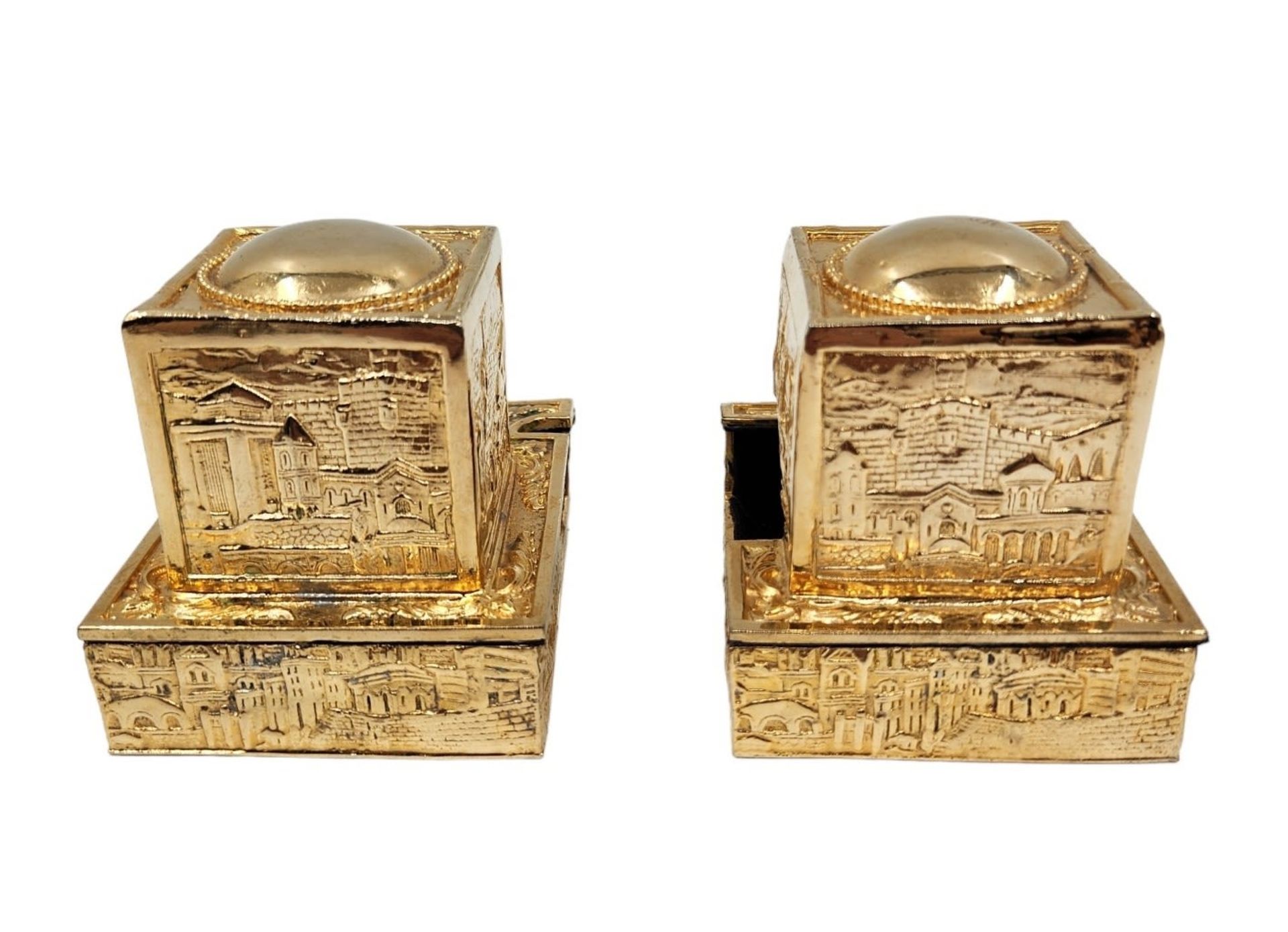 A pair of high-quality and impressive Tefillin housings made of 'sterling' silver plated with