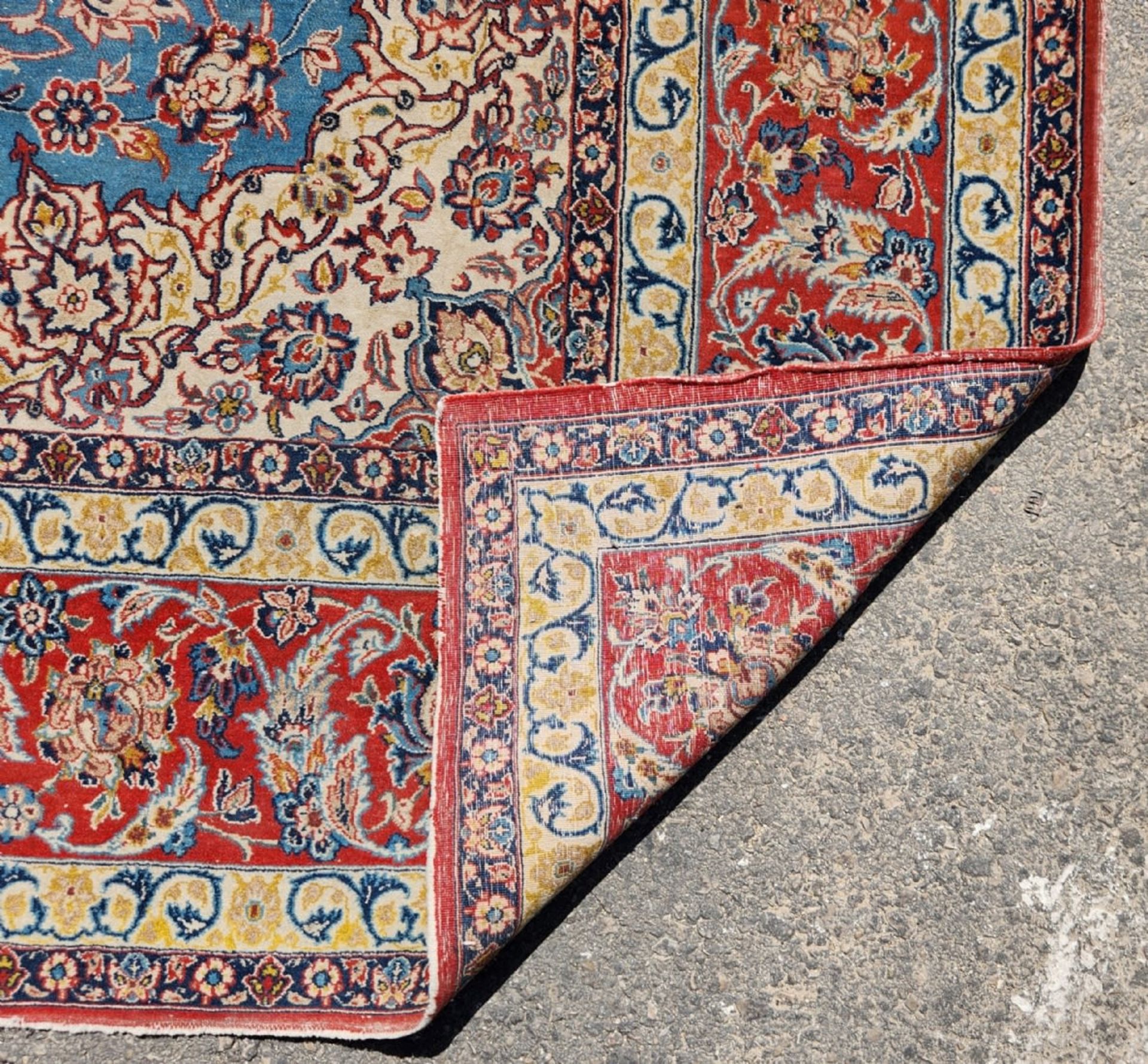 Handmade woven Persian rug, carpet size: 245X150 cm. - Image 3 of 3