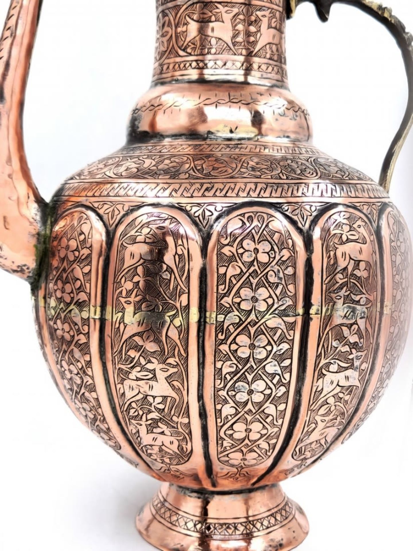 An antique Persian vessel, from the Qajar Dynasty period, made of copper and brass and decorated - Image 8 of 9