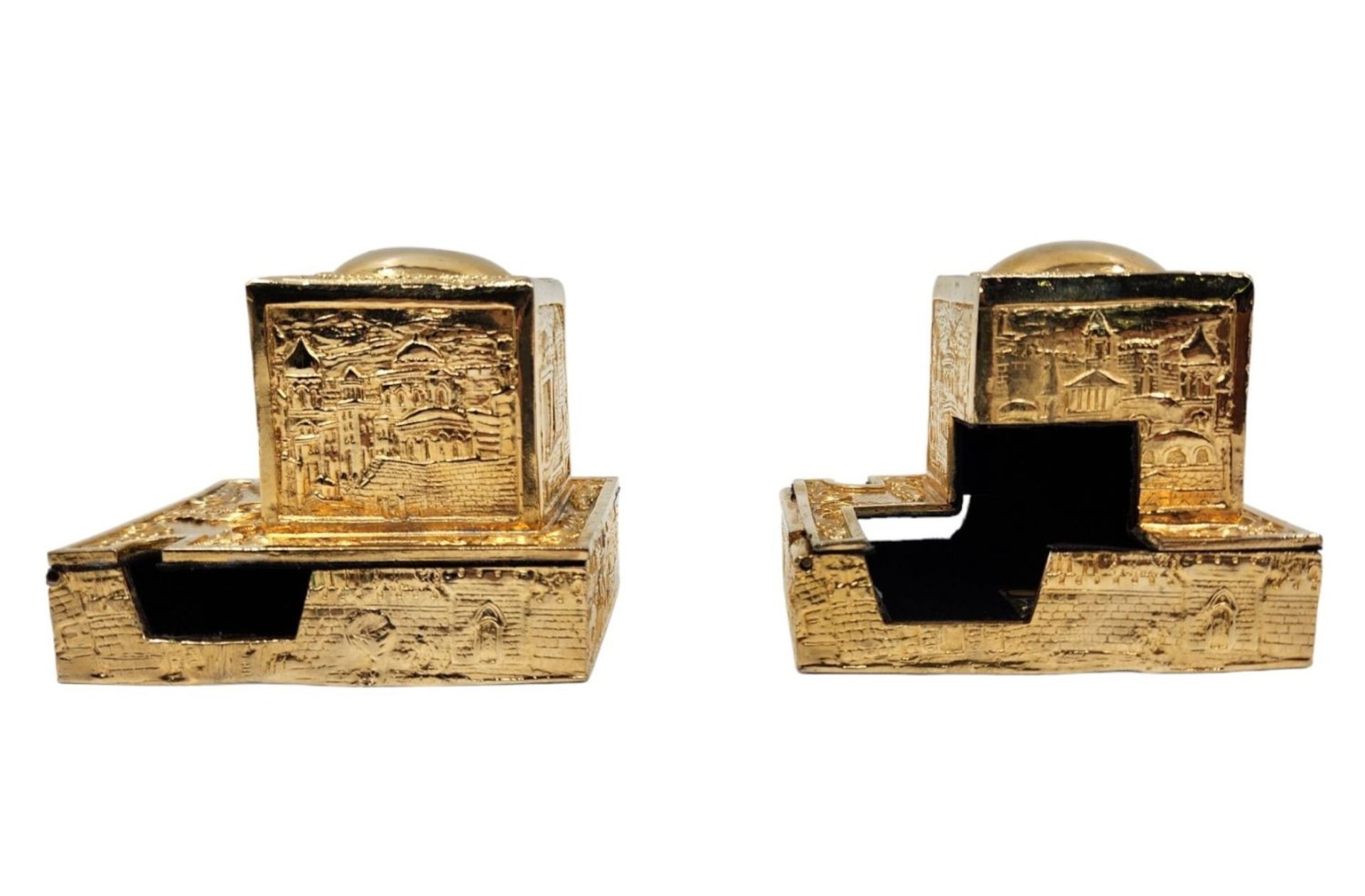 A pair of high-quality and impressive Tefillin housings made of 'sterling' silver plated with - Image 5 of 12