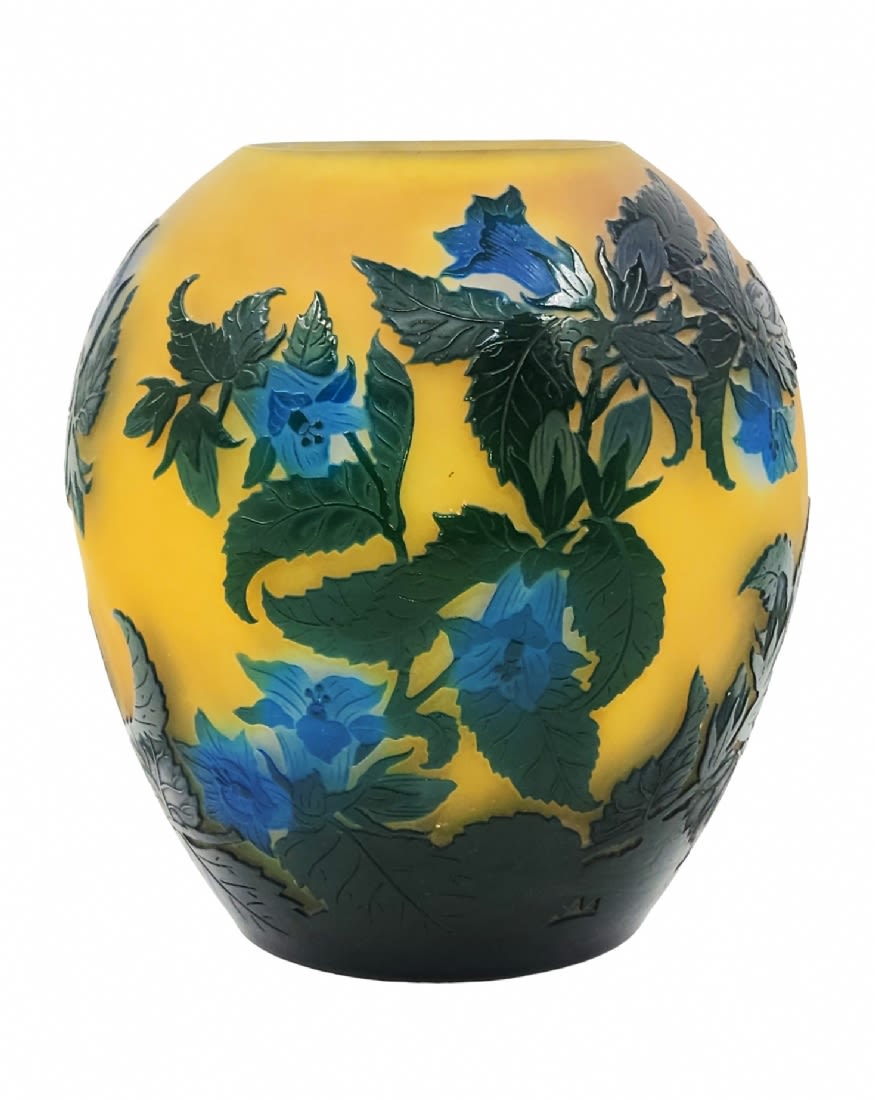 High quality French art nouveau vase made by 'Emile Galle', made of glass, decorated and signed in