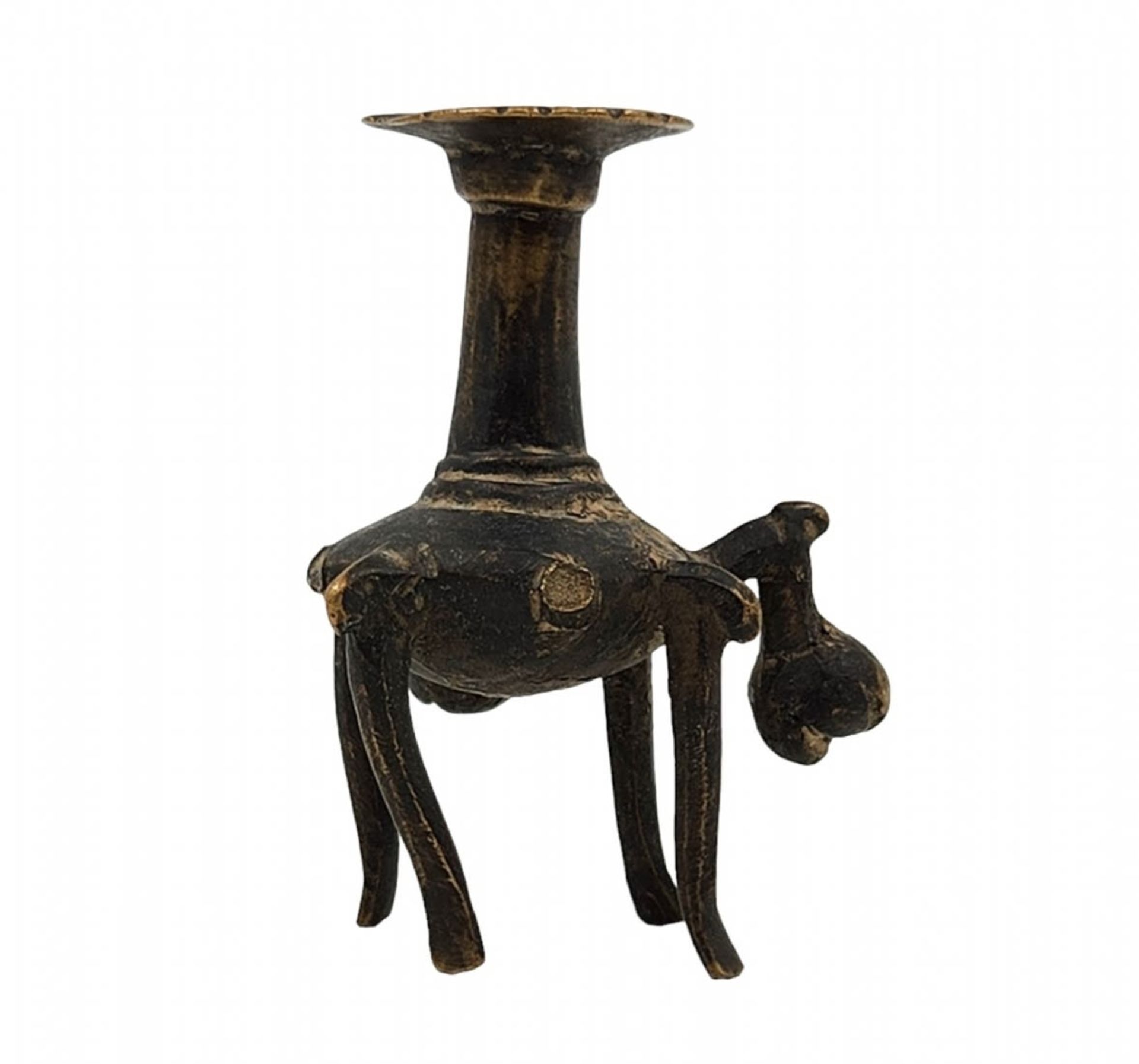 An antique Indian vessel for cosmetics, made of bronze, 18th century, some of the bells are - Bild 2 aus 3