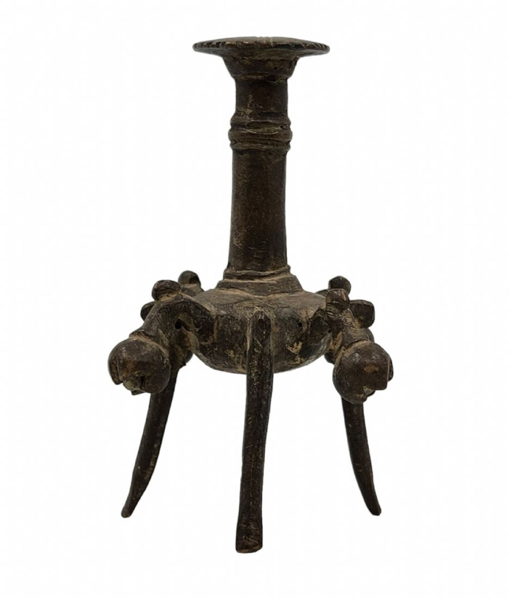 An antique Indian vessel for cosmetics, made of bronze, 18th century, Height: 16 cm, Width: 11 cm. - Image 3 of 4