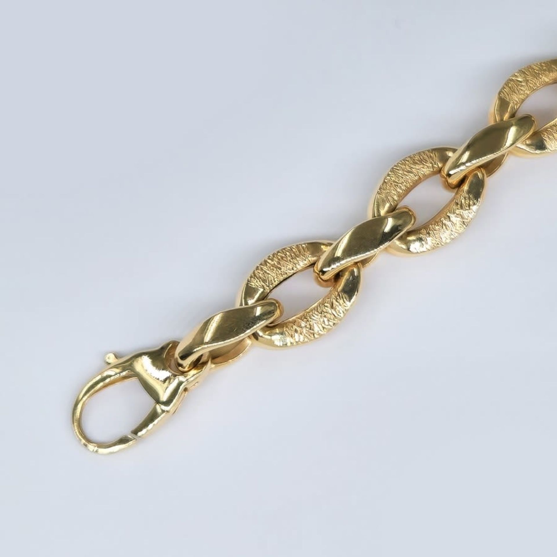 Gold bracelet 14K, signed by the manufacturer and the purity of the gold tested, Weight: 9.66 grams, - Bild 4 aus 4