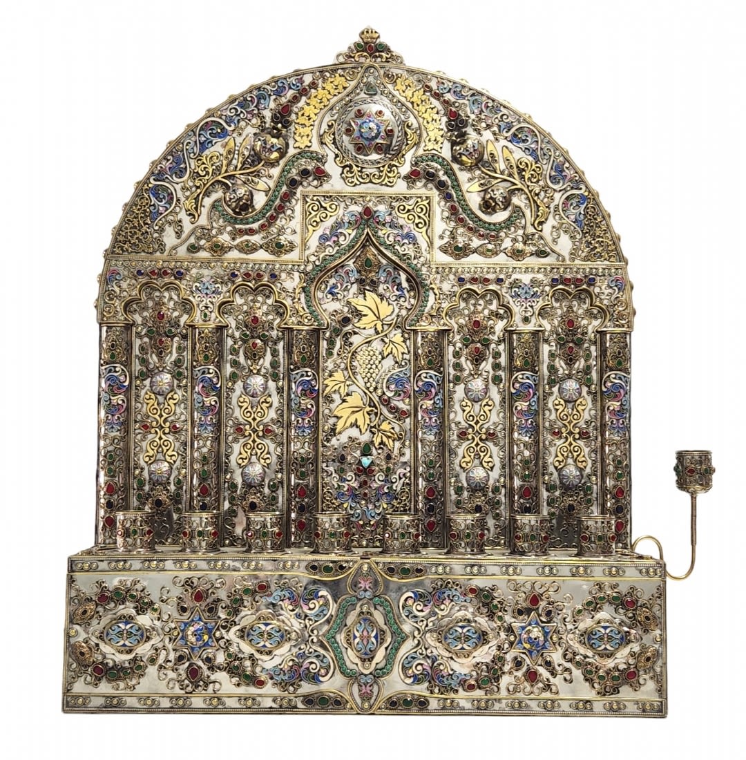 A large decorative Menorah, impressive, in the Turkmen style, made of silver-plated metal and set - Image 2 of 13