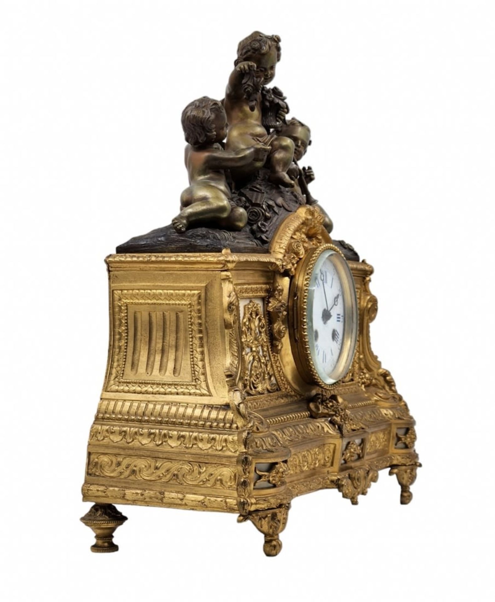 Antique French mantle clock, from the 19th century, made of bronze and white marble, the head is - Image 2 of 19