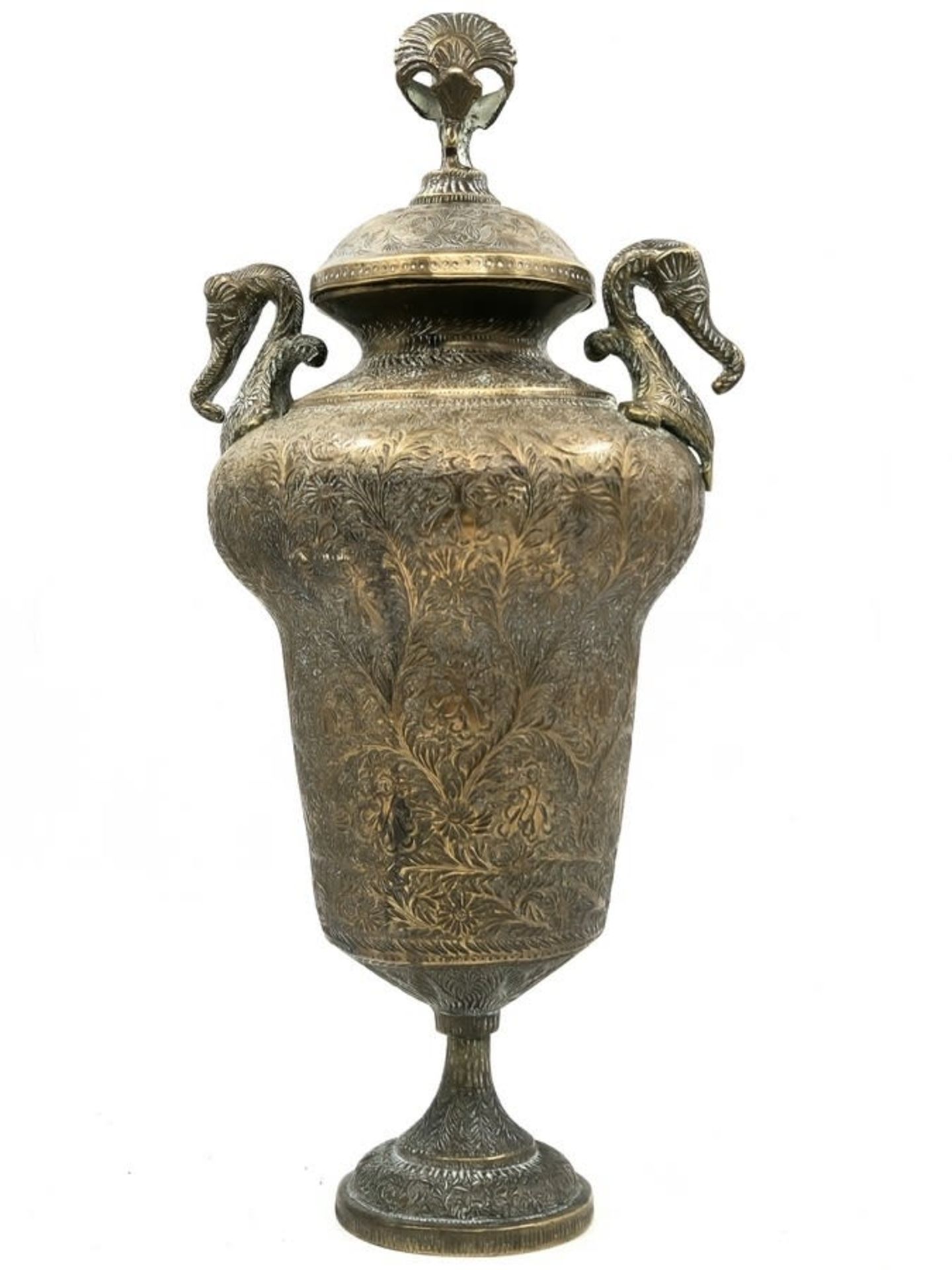 An antique Islamic jug, Mughal Empire period, with matching lid, made of richly decorated brass, - Bild 3 aus 6