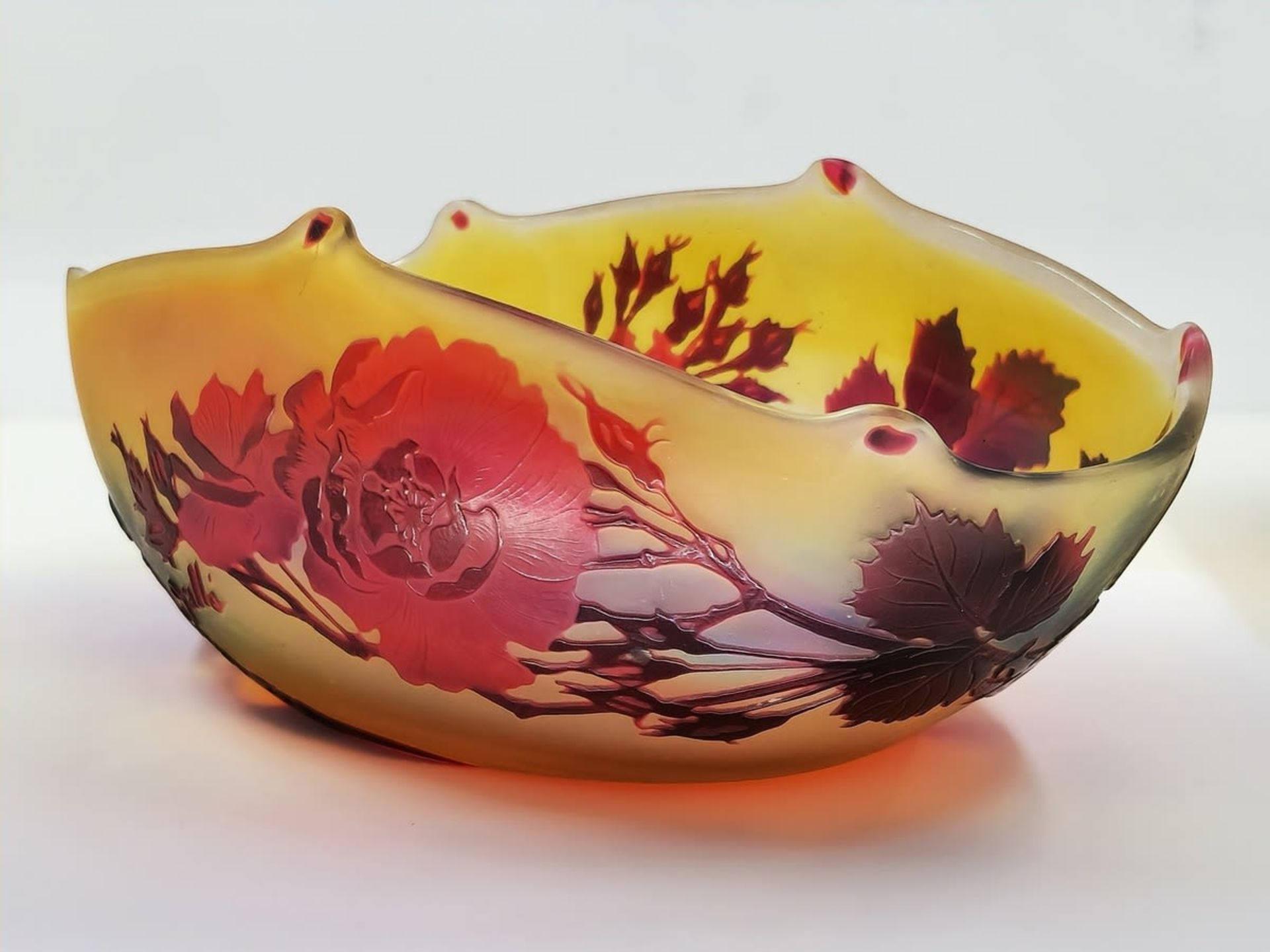 Emile Galle French glass bowl from the Art Nouveau period, a rare model, decorated and signed with a - Image 2 of 8