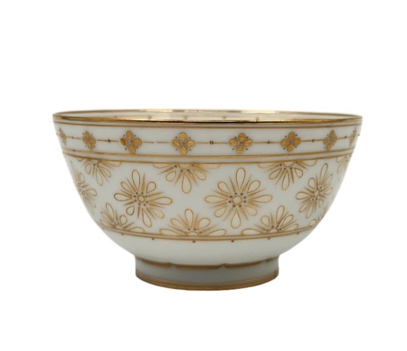High-quality French porcelain bowl made by 'Sevres', and matching rice grain porcelain saucer ( - Image 4 of 6