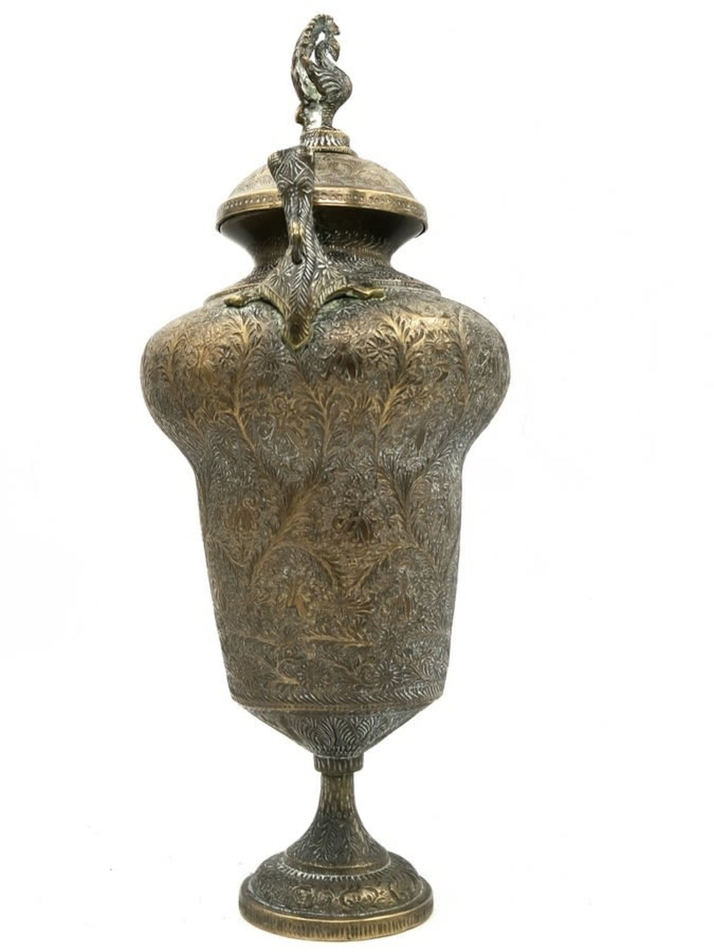 An antique Islamic jug, Mughal Empire period, with matching lid, made of richly decorated brass, - Bild 4 aus 6