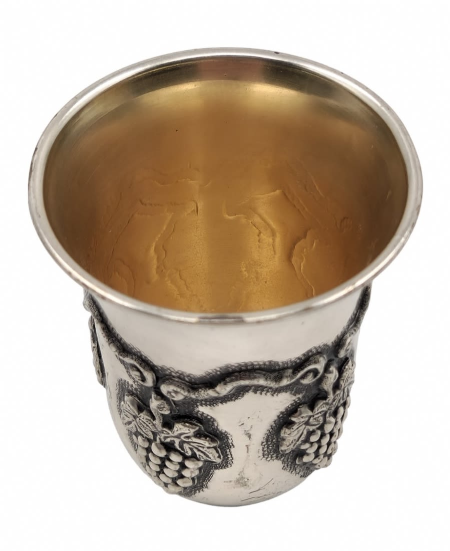 A cup for sanctification (Kiddush) made of silver, sterling 925, gold-plated on the inside, - Image 2 of 3