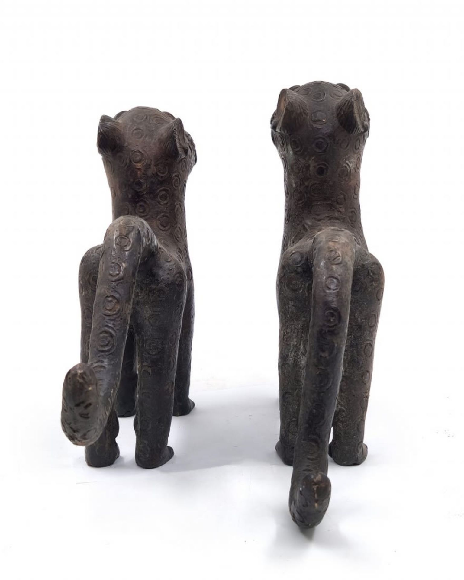 A pair of antique African statues, around hundred years old, in the form of panthers, made in ' - Image 3 of 8