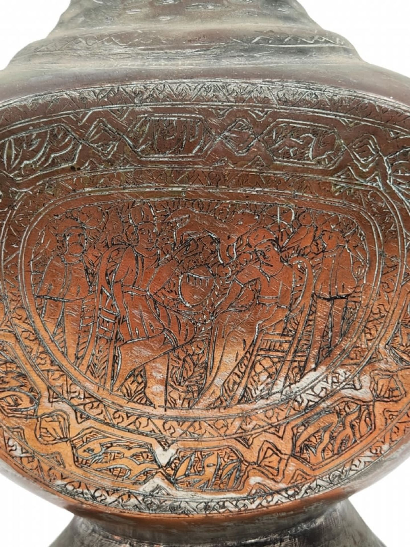 An antique Islamic Aftaba (Persian), an antique vessel, more than a century old, Qajar dynasty ( - Bild 10 aus 10