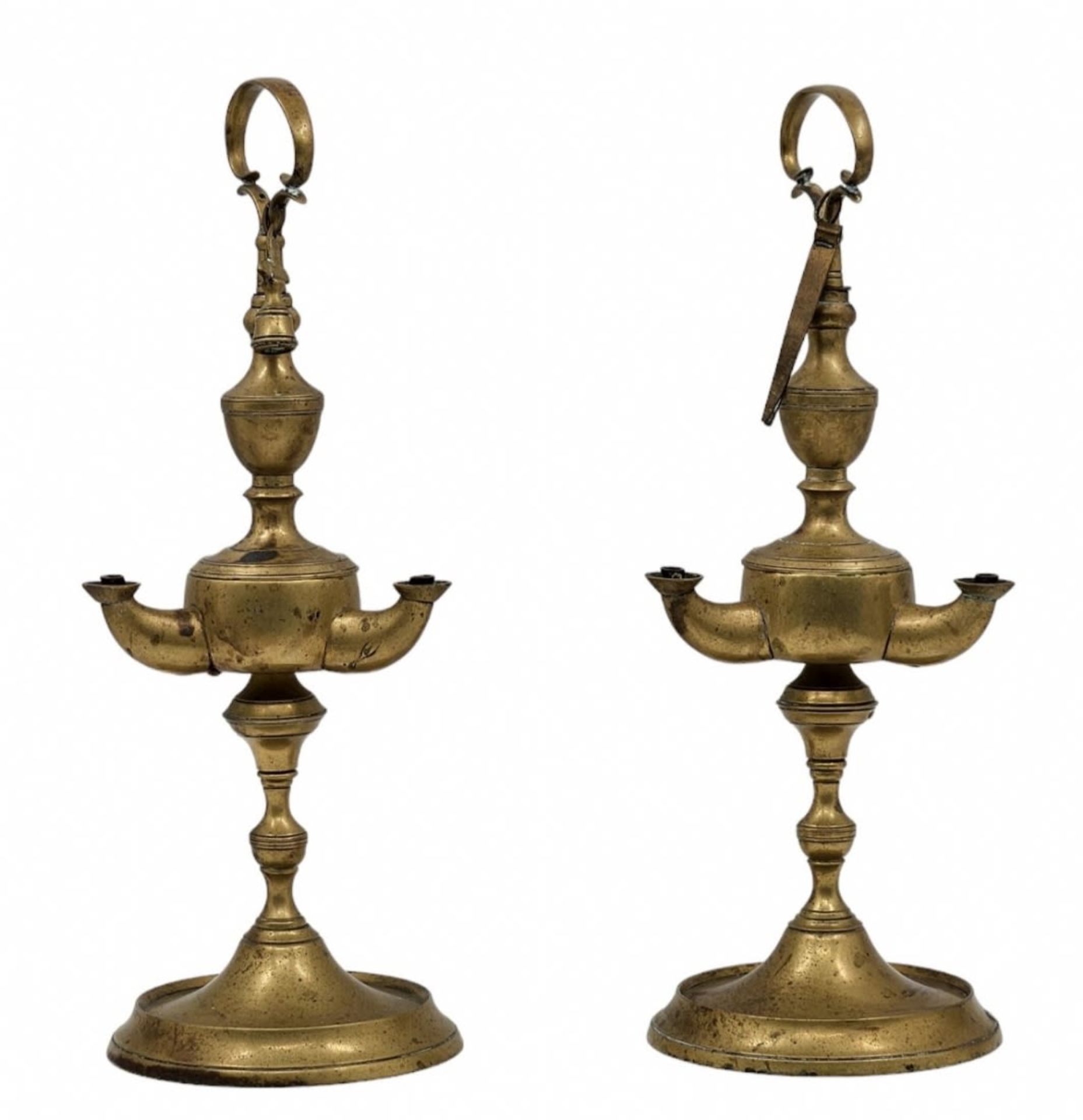 A pair of antique Italian 'Lucerna' type oil lamps, made of brass, late 19th century, Width: 12.5 - Image 2 of 3