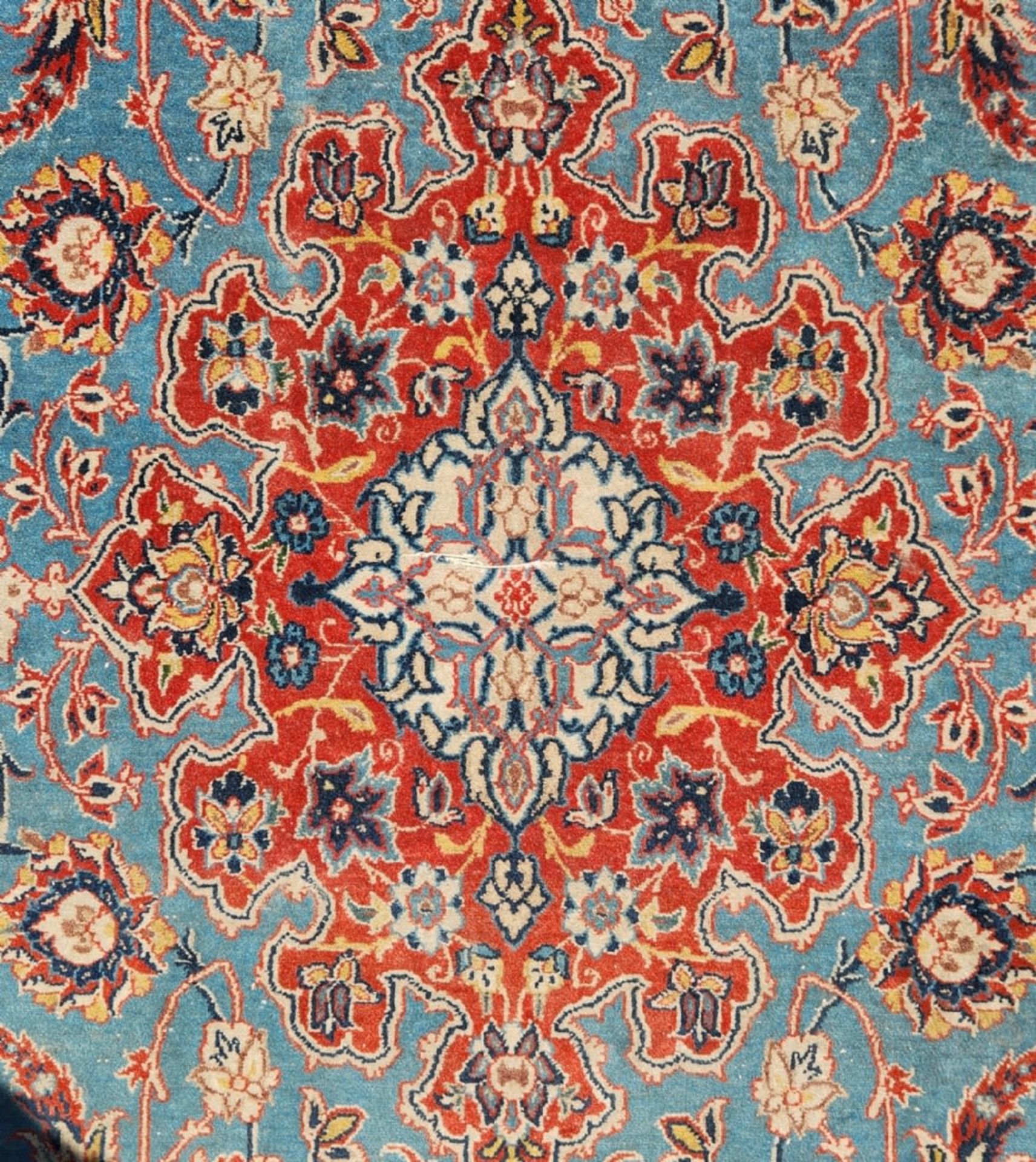 Handmade woven Persian rug, carpet size: 245X150 cm. - Image 2 of 3