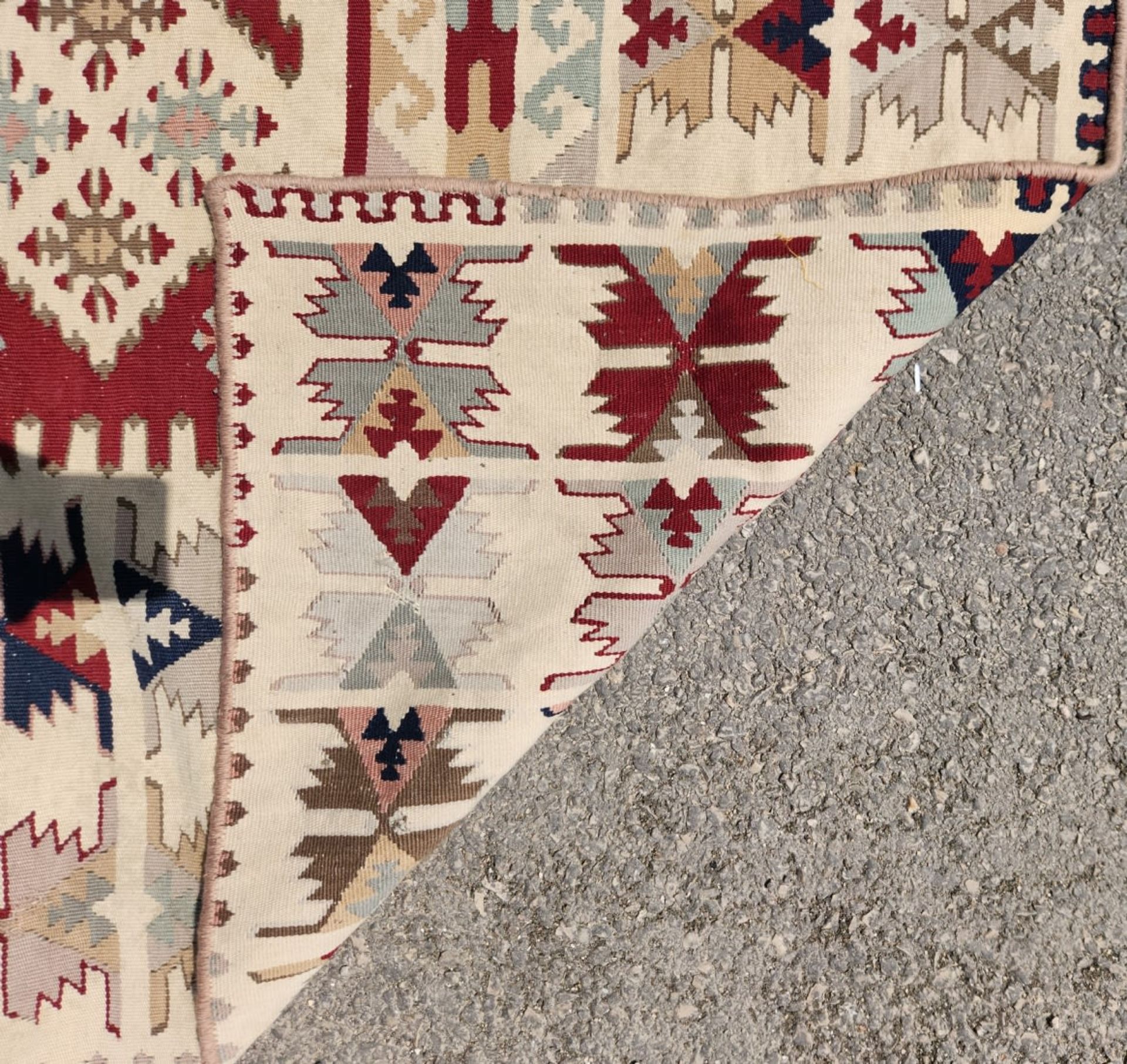 Handmade carpet, carpet size: 274X192 cm. - Image 4 of 4