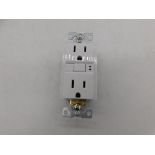 36x Eaton SGF15W-BX-LW Surge Protection Devices (SPDs) GFCI Duplex Receptacle 2P 15A 125V White 3Wir