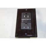 3x Eaton TRSGF15B-L Outlets EA