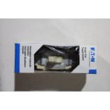 18x Eaton CSB120V-BX-LW Light and Dimmer Switches EA