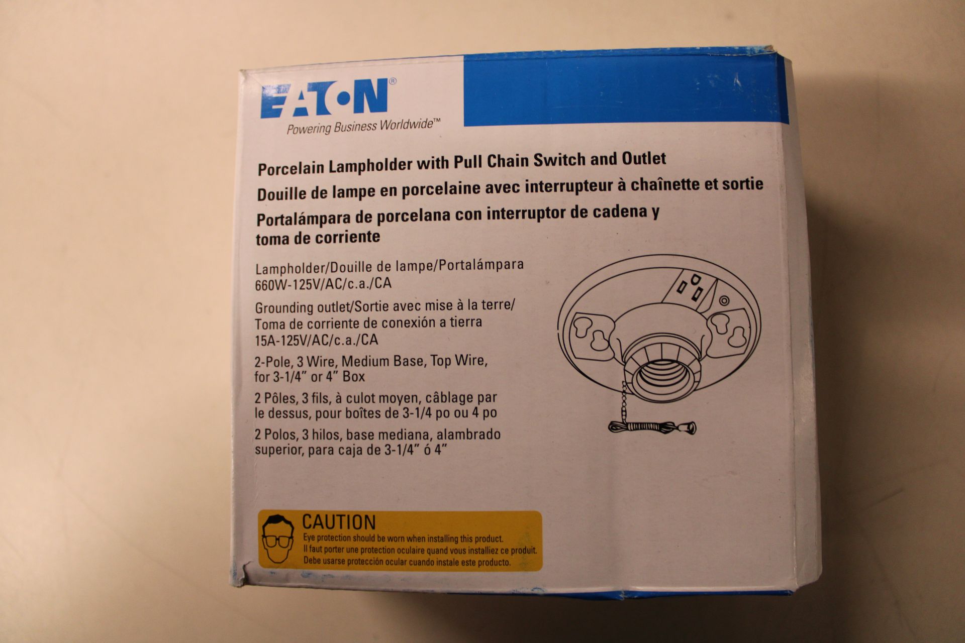 19x Eaton 667-BX-LW Lampholders/Adaptors/Accessories EA