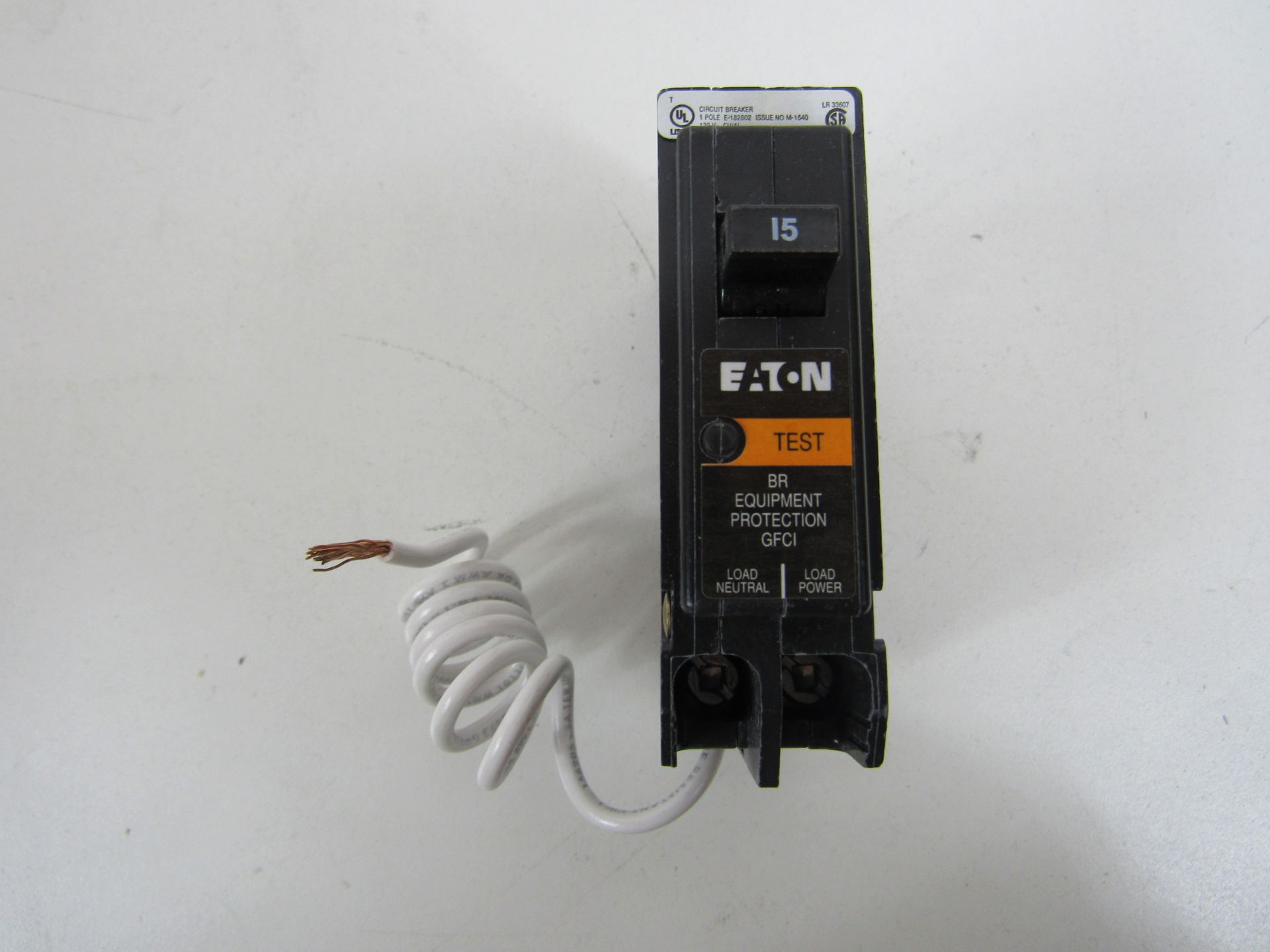 10x Eaton BRN115EP Miniature Circuit Breakers (MCBs) BR 1P 15A 120V 50/60Hz 1Ph EA