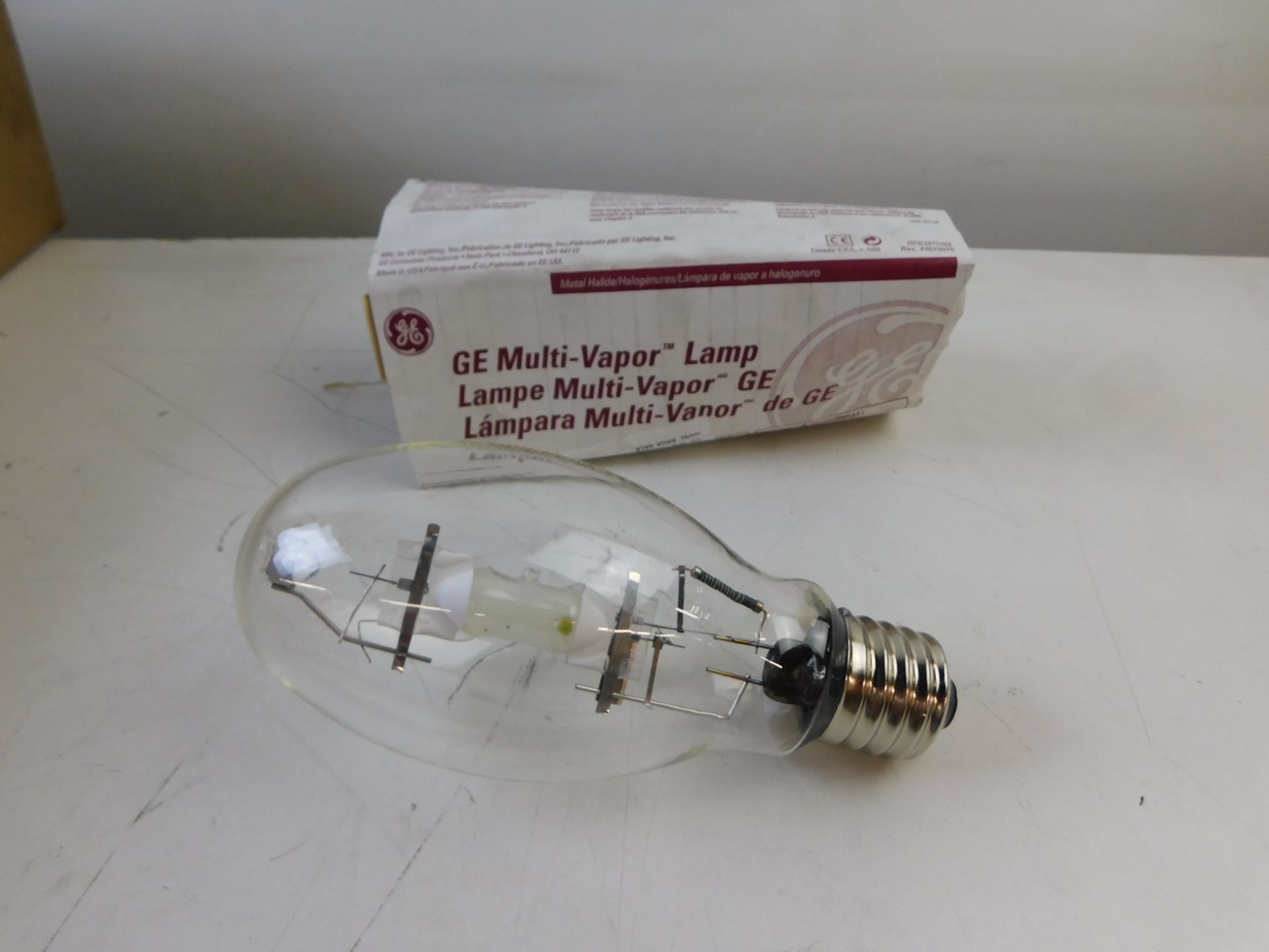 25x MVR250/U Miniature and Specialty Bulbs Metal Halide 250W