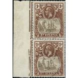 1922 1/- Grey and brown, vertical marginal pair, upper stamp with broken mainmast variety, fine