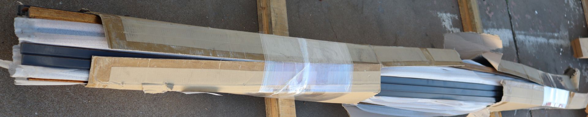 Picture Frame Molding Gold Wrapped, 112" Long