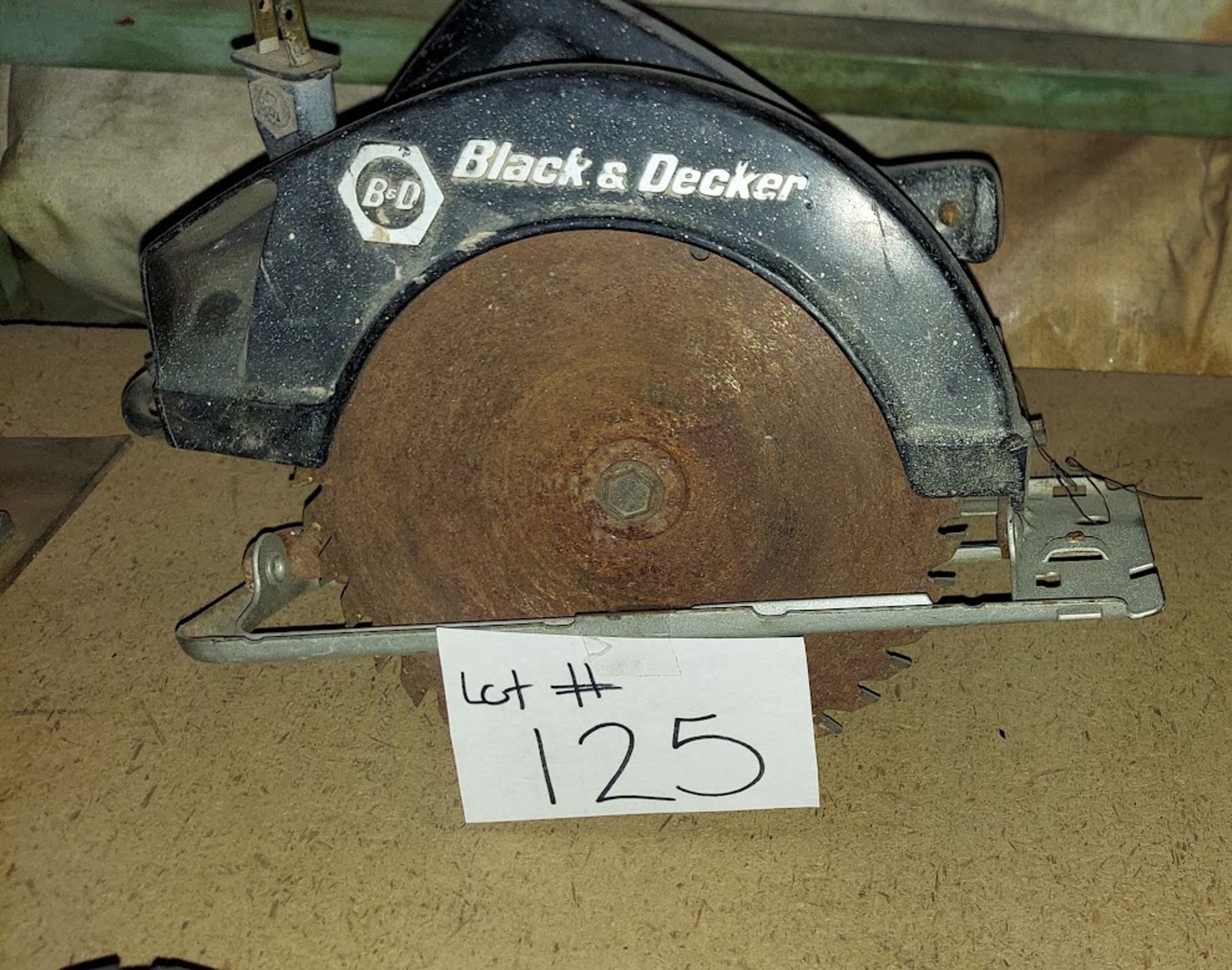 Black & Decker circular saw, 115V
