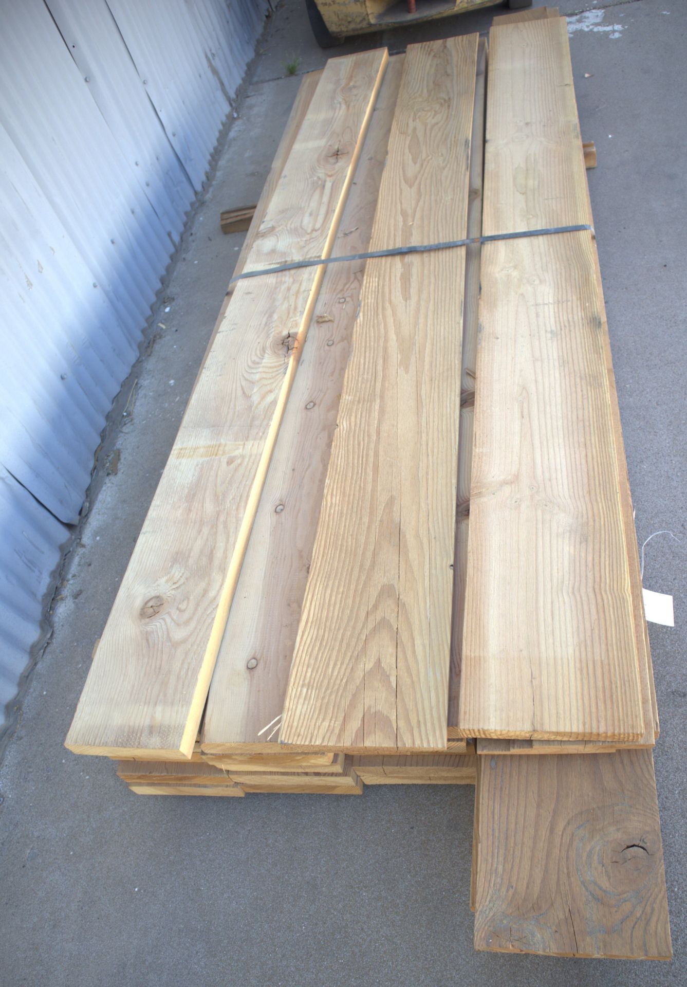 193' 5/4 & 6/4 Doug Fir Lumber - Image 3 of 4