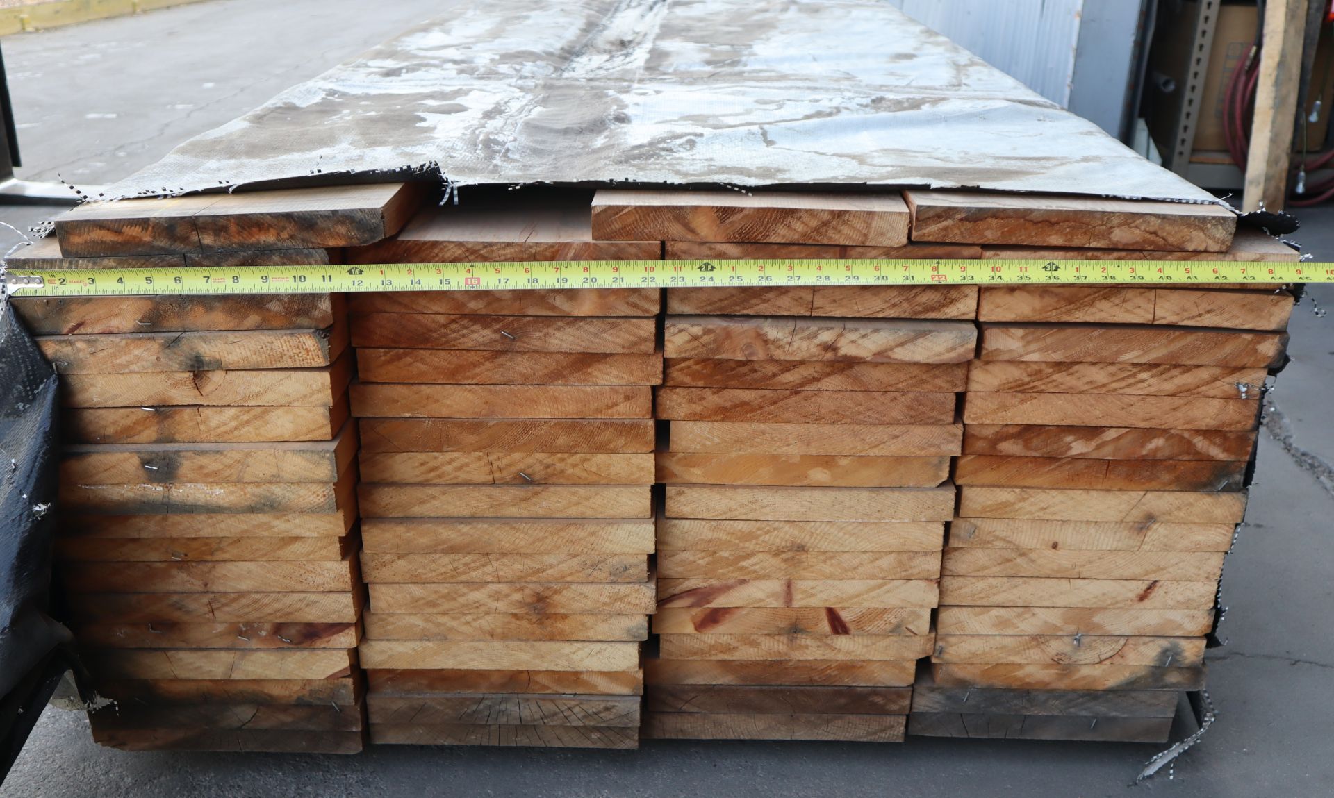 1,173 BFT #2 Btr Sugar Pine, Kiln Dried, S2S-HV 5/4x12"x14' Long - Bild 2 aus 5