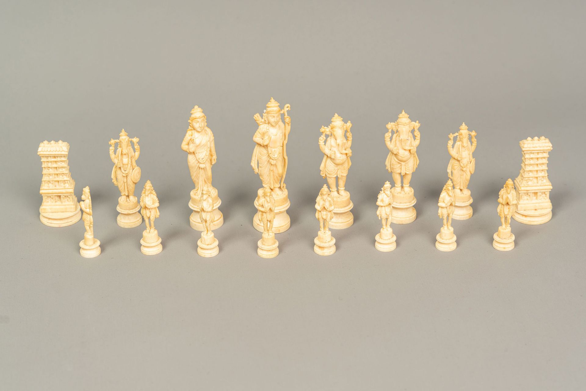 Indian Chess Set - Image 2 of 3