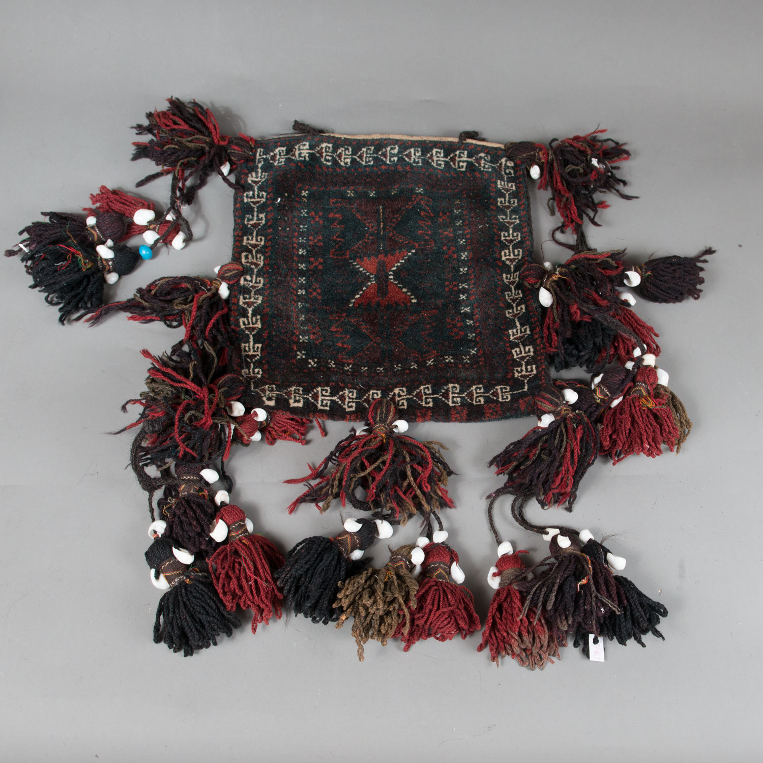 Lot of ten Textile Objects - Image 2 of 2