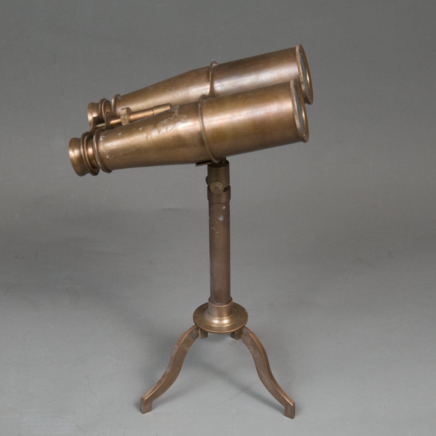 Binocular with Stand