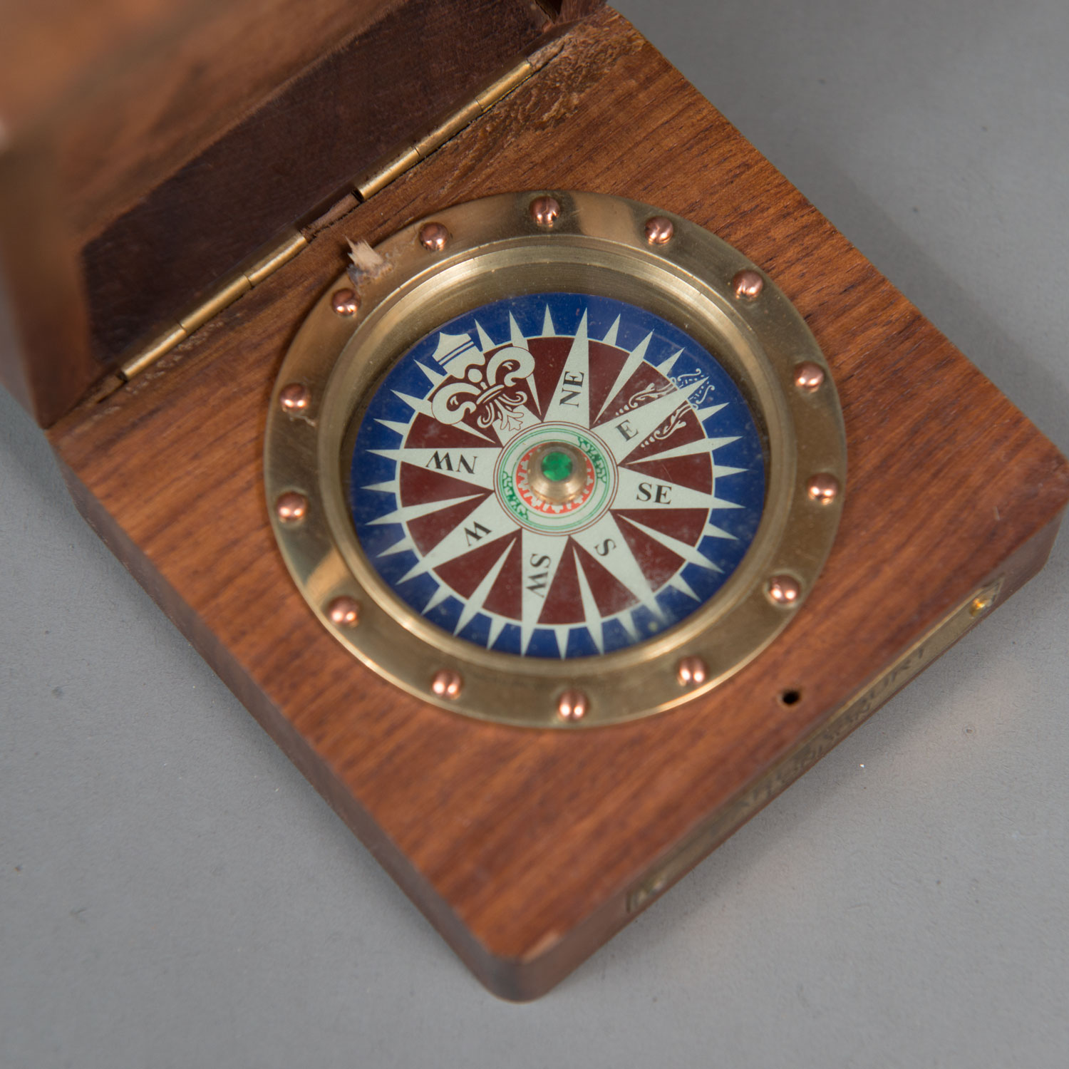 Earls Court Compass - Image 3 of 3