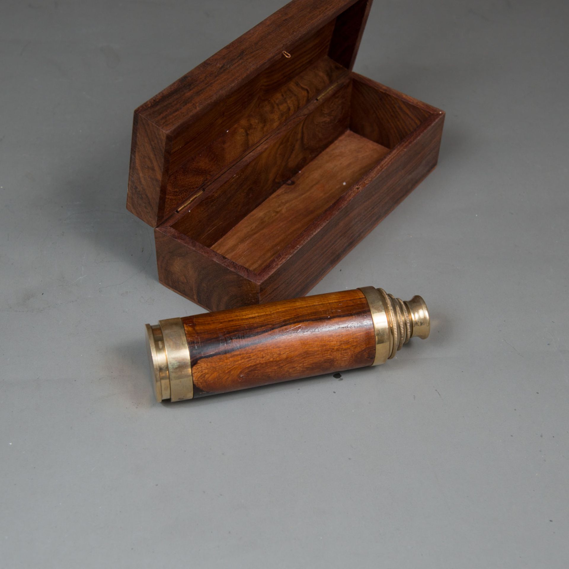 Telescope in Wooden Box - Bild 2 aus 3