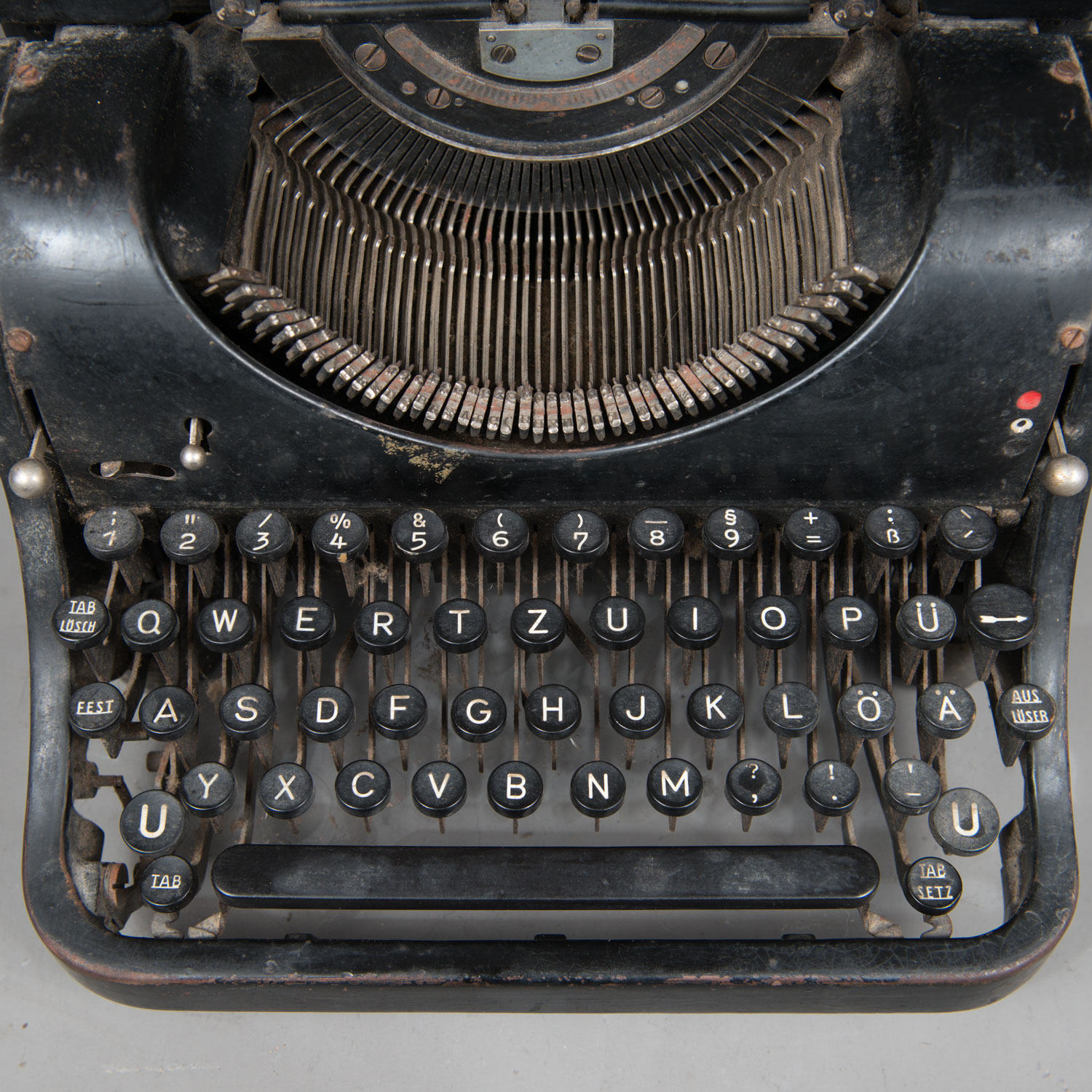 Olympia Typewriter - Image 2 of 3
